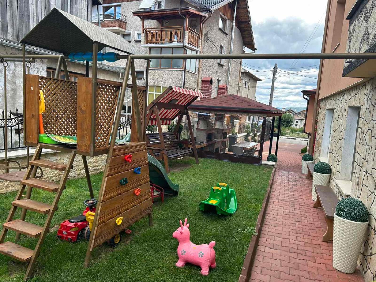 Елеганс Къща За Гости Dospat Bagian luar foto